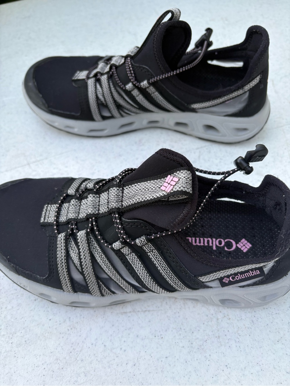 Columbia Women’s Black & Gray Athletic Slip-On Sneakers with Pink Logo